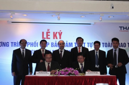 Ô tô Trường Hải phối hợp đảm bảo an toàn giao thông 